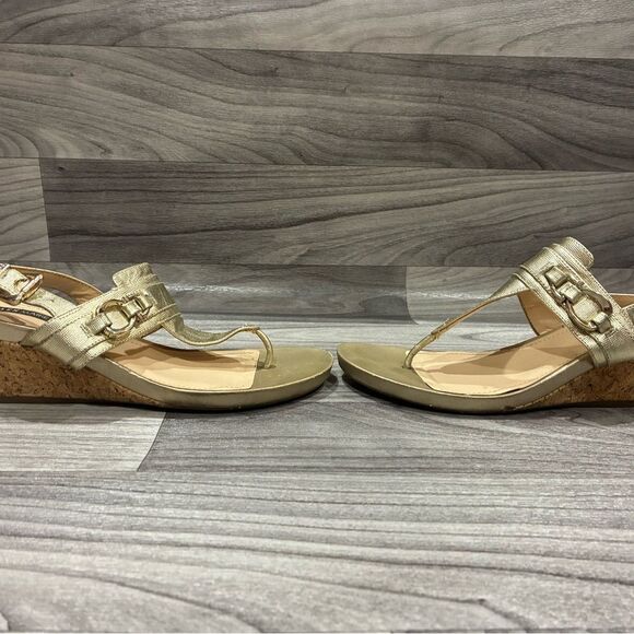 Alex Marie Gold Metallic Wedge Sandals Size 8.5M | Leather Upper Cork Heel - Picture 4 of 7